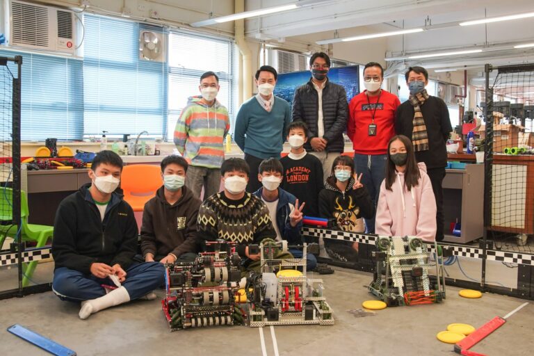 香港資優教育學苑與本校機械人隊伍交流 | 蔡章閣STEM學堂 香港資優教育學苑與本校機械人隊伍交流 | 蔡章閣STEM學堂
